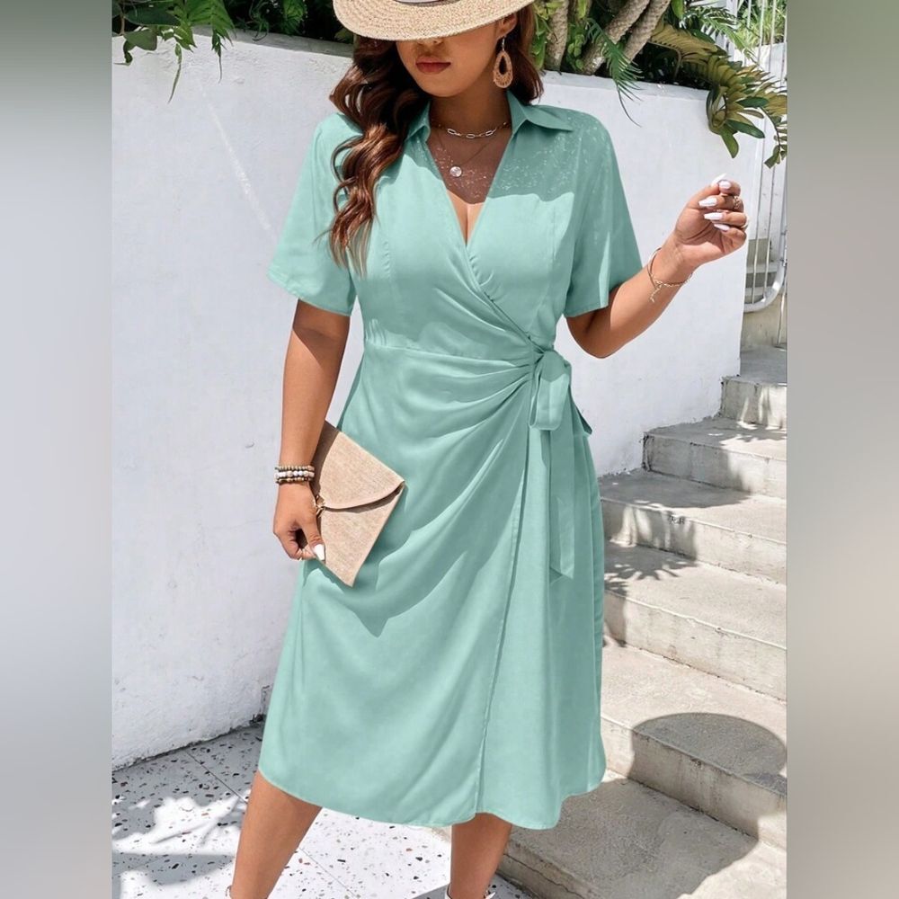 Plus Size 2X Blue Satin Wrap Dress Midi Old Money Classy Preppy Soft Girl Pool